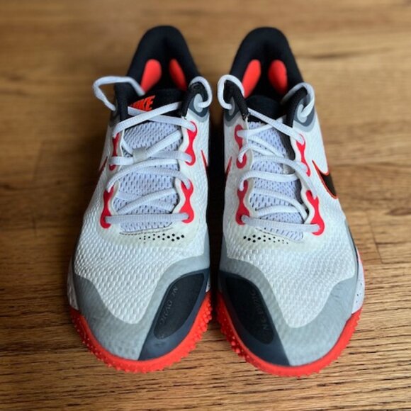 NIKE: MENS/BOYS 'ALPHA HUARACHE TURF ELITE 3' ATHLETIC TURF SHOES-SIZE 8 - Picture 3 of 6